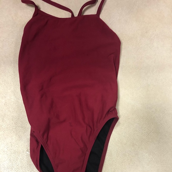 HELD DO NOT BUY: Jolyn nils wine red size 28 suit - Picture 3 of 6